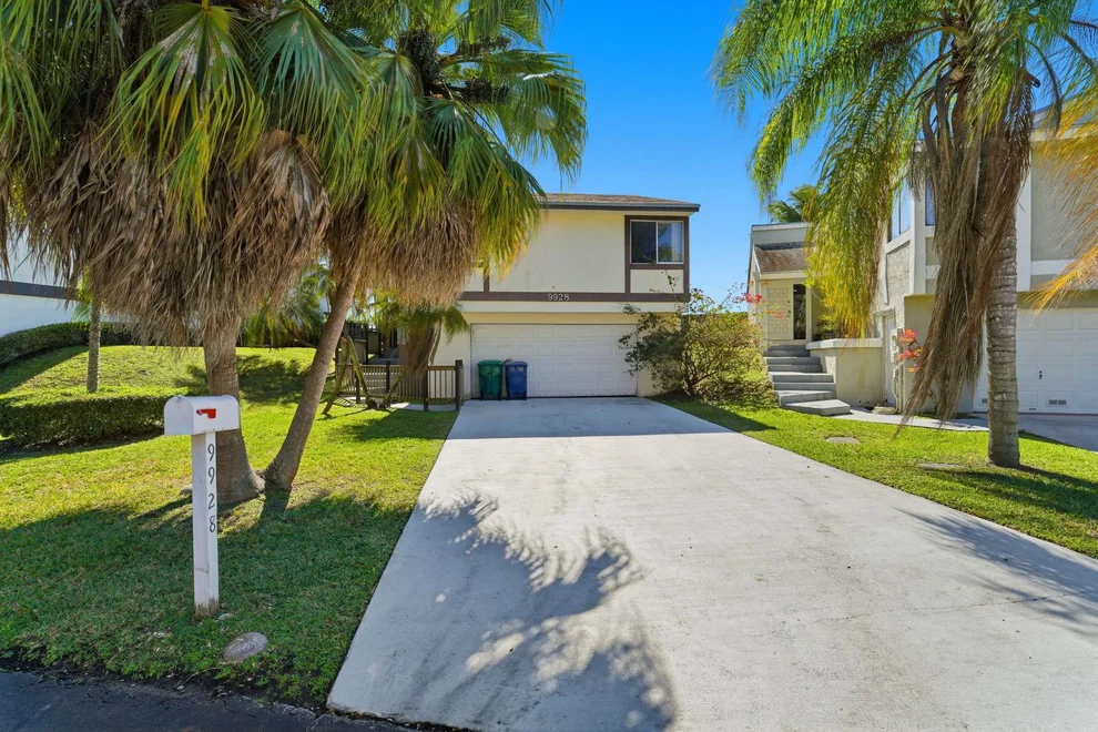 Unit for sale at 9928 SW 218th Terrace, Cutler Bay, FL 33190
