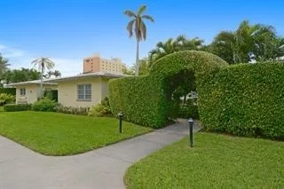 Unit for sale at 30 Andrews Avenue, Delray Beach, FL 33483