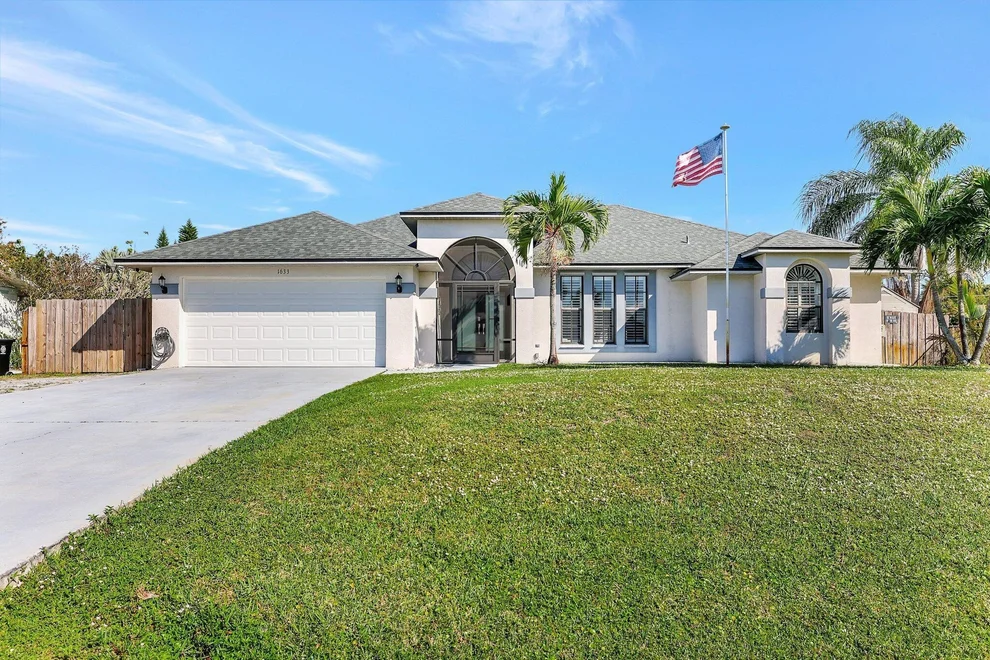 Unit for sale at 1633 SW Gemini Lane, Port St Lucie, FL 34984