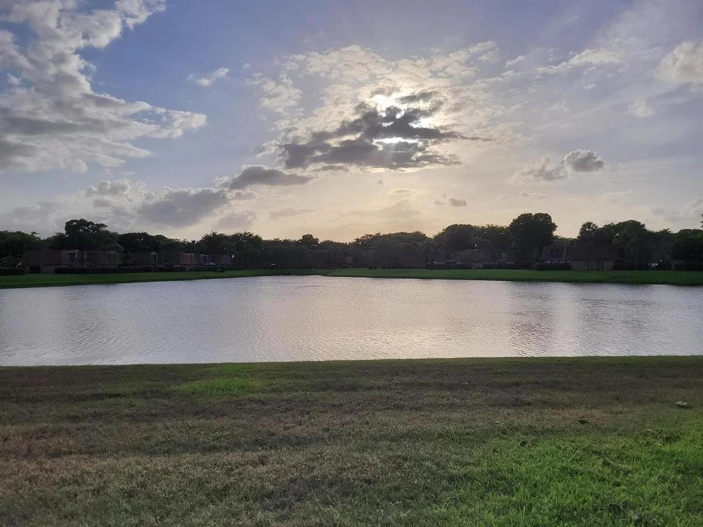 Unit for sale at 125 Live Oak Lane, Boynton Beach, FL 33436