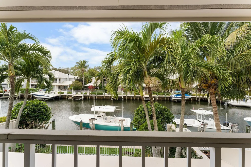 Unit for sale at 14354 Cypress Island Circle, Palm Beach Gardens, FL 33410