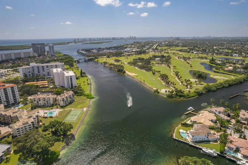 Unit for sale at 364 Golfview Road, North Palm Beach, FL 33408