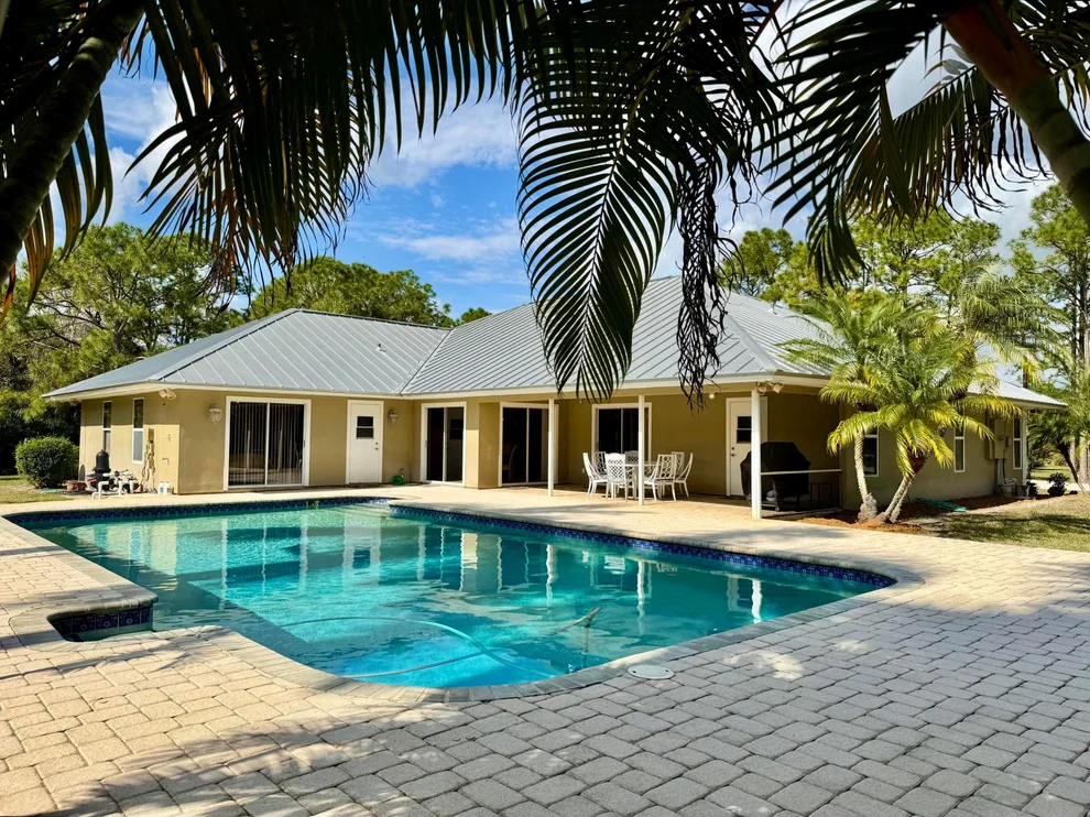 Unit for sale at 2884 SE Ranch Acres Circle, Jupiter, FL 33478