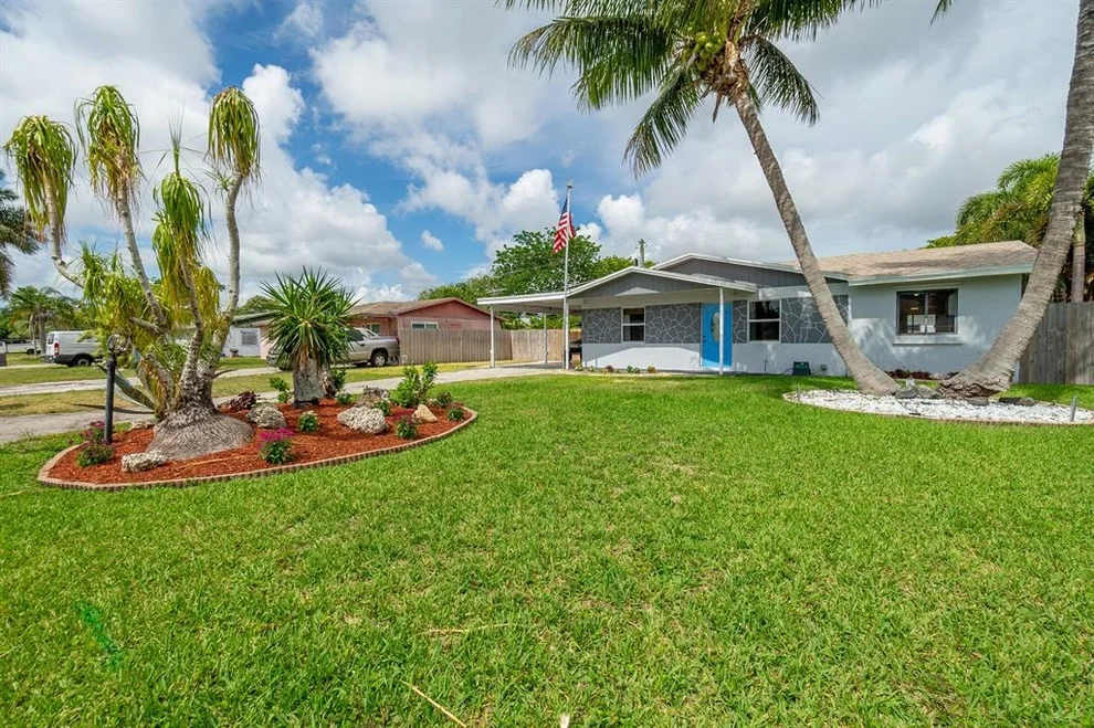 Unit for sale at 6719 Massachusetts Drive, Lake Worth, FL 33462