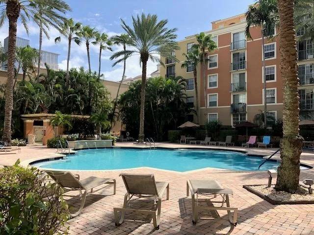 Unit for sale at 630 S Sapodilla Avenue, West Palm Beach, FL 33401