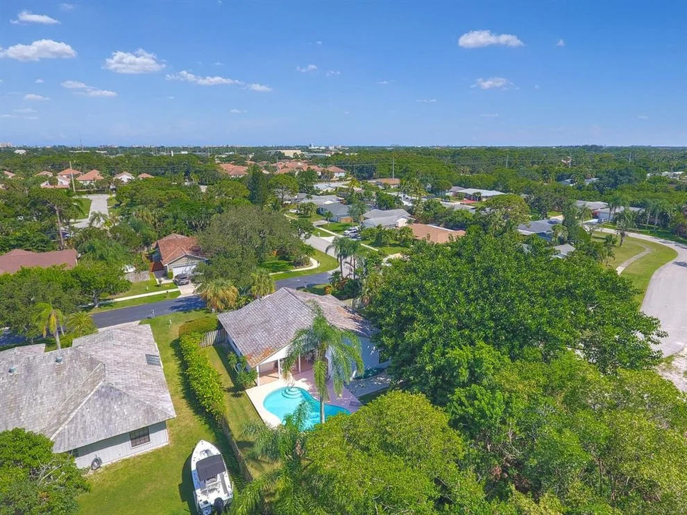 Unit for sale at 309 Jupiter Woods Drive, Jupiter, FL 33458