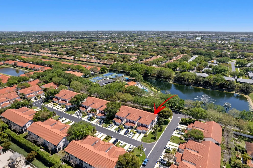 Unit for sale at 8550 Via Romana, Boca Raton, FL 33496
