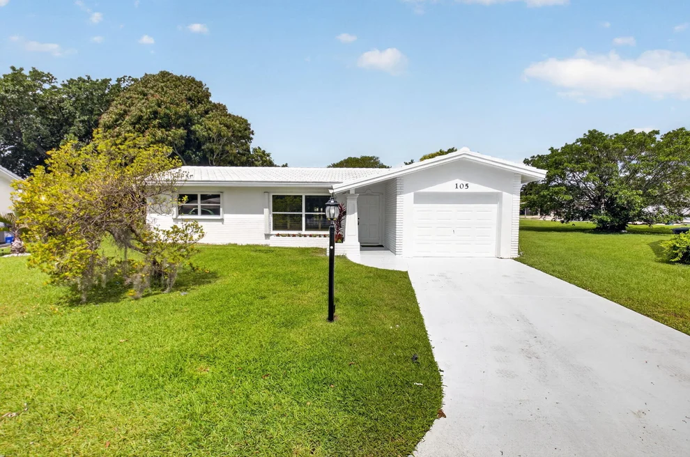 Unit for sale at 105 NW 8TH Place, Boynton Beach, FL 33426