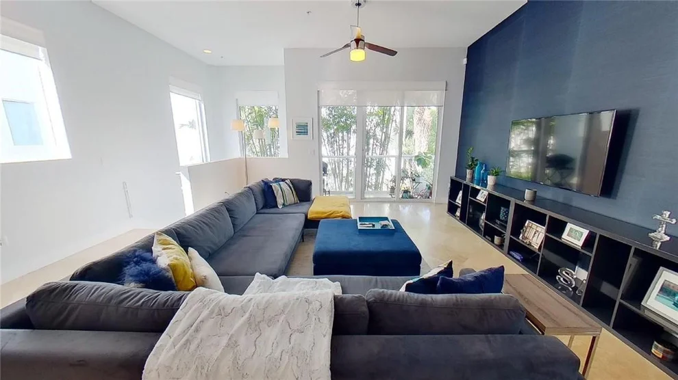 Unit for sale at 747 NE 4th Avenue, Fort Lauderdale, FL 33304