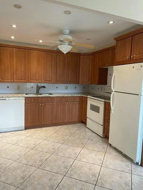 Unit for sale at 352 Richmond F, Deerfield Beach, FL 33442
