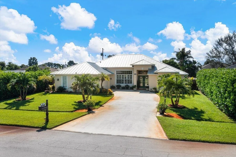 Unit for sale at 381 SW Hollyhock Drive, Port St Lucie, FL 34953