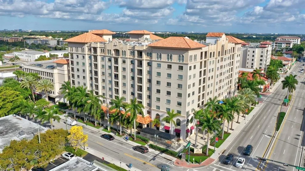 Unit for sale at 233 S Federal Hwy 419 Highway, Boca Raton, FL 33432
