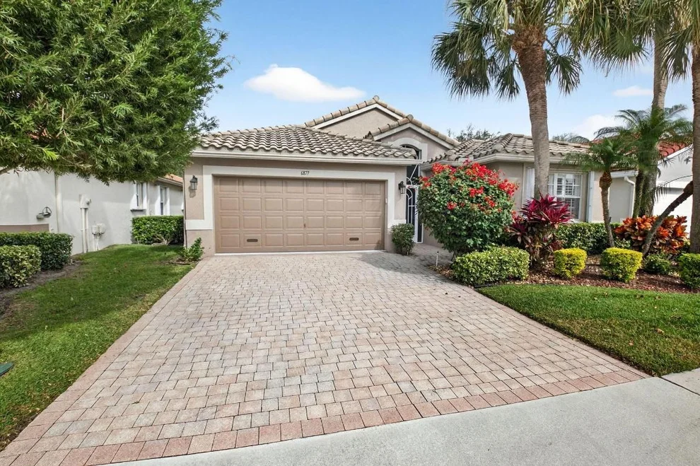 Unit for sale at 6877 Castlemaine Avenue, Boynton Beach, FL 33437