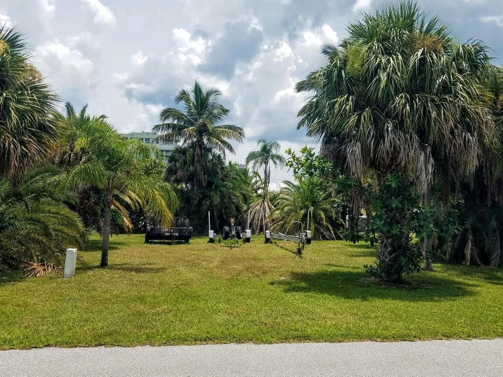 Unit for sale at 2710 Flotilla Terrace, Hutchinson Island, FL 34949