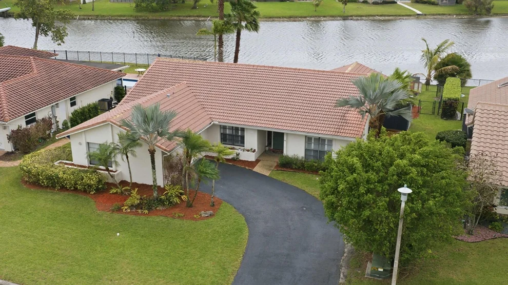 Unit for sale at 10108 NW 1st Manor, Coral Springs, FL 33071