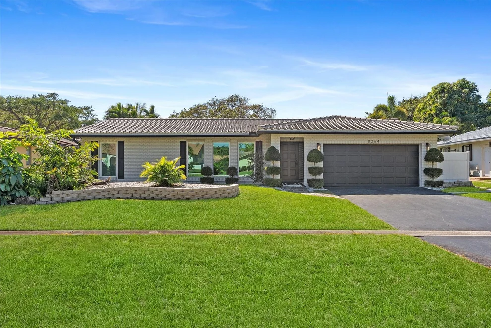 Unit for sale at 8264 Shadow Wood Boulevard, Coral Springs, FL 33071