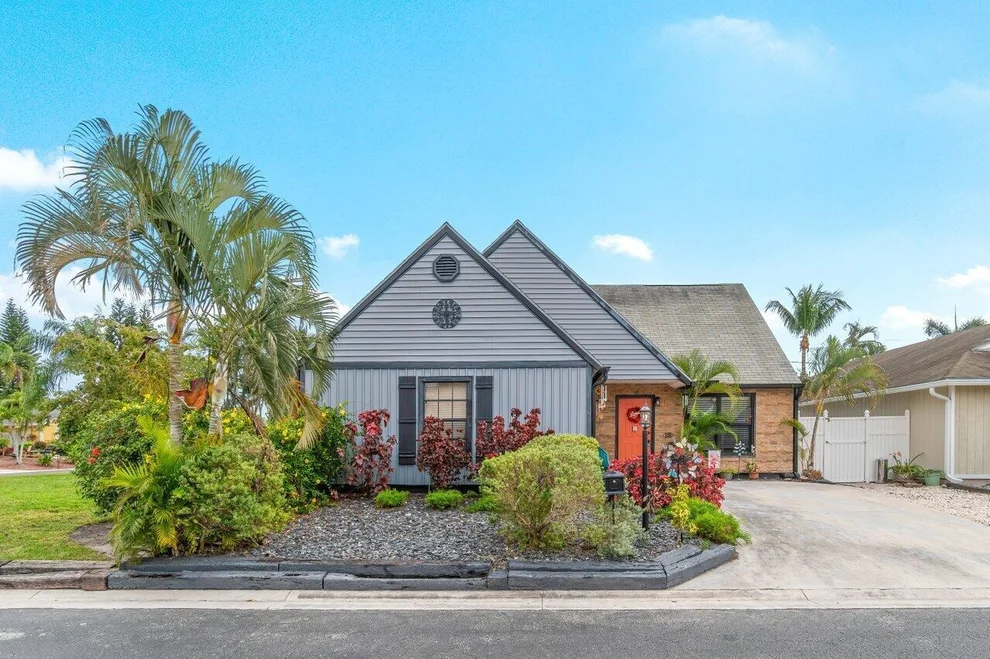 Unit for sale at 6045 Lace Wood Circle, Lake Worth, FL 33462