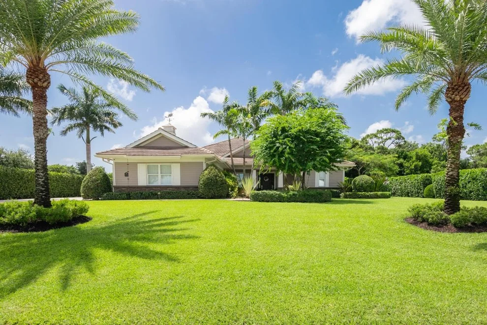 Unit for sale at 3420 SE Golf Trail, Stuart, FL 34997