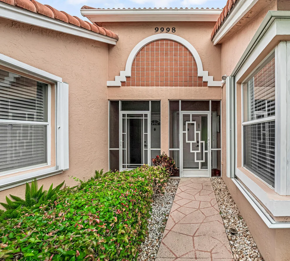 Unit for sale at 9998 Seacrest Circle, Boynton Beach, FL 33437