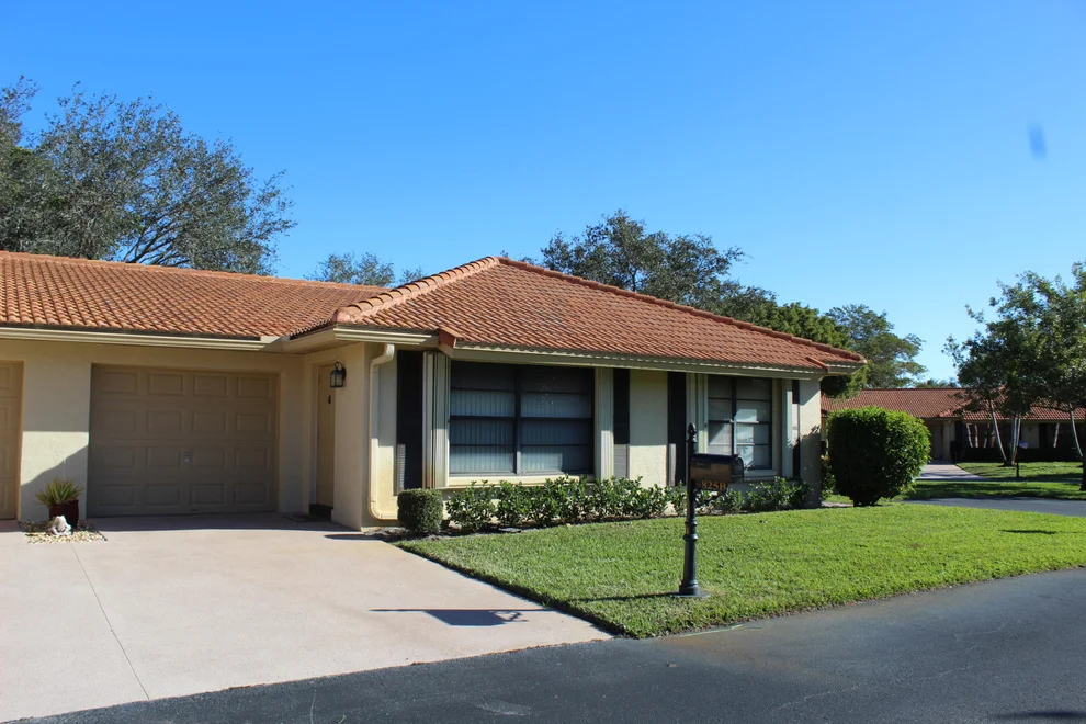Unit for sale at 9825 Clusia Tree Drive, Boynton Beach, FL 33436