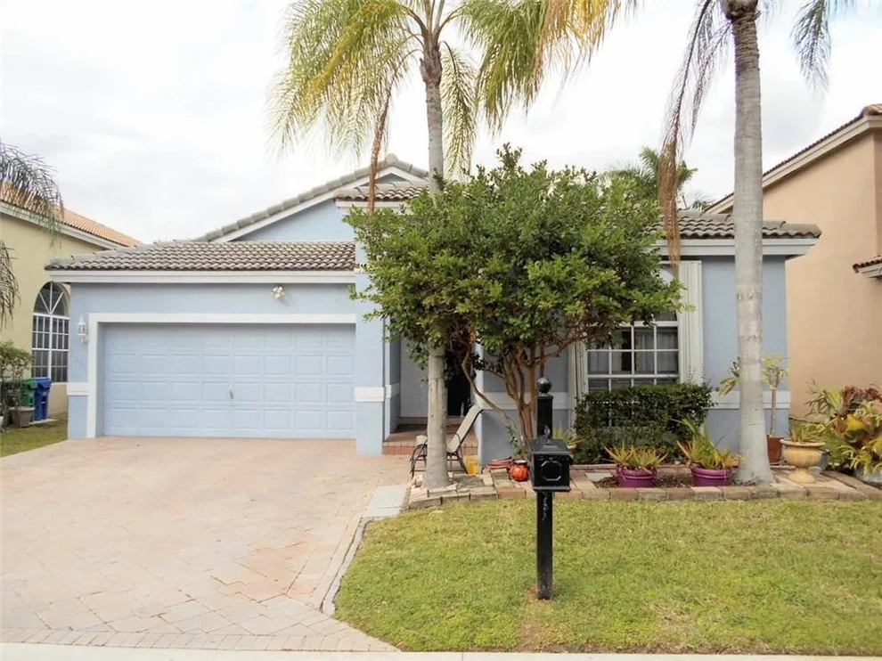 Unit for sale at 11631 NW 13th Manor, Coral Springs, FL 33071