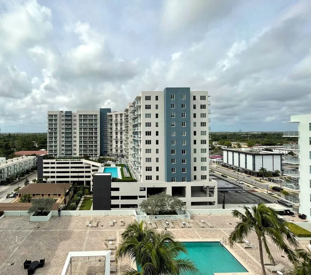 Unit for sale at 140 S Dixie Highway, Hollywood, FL 33020