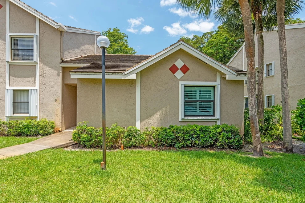 Unit for sale at 9601 Riverside Drive, Coral Springs, FL 33071