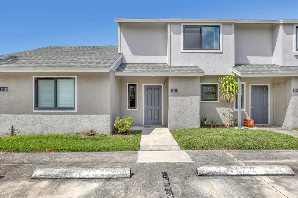 Unit for sale at 4707 Pier Drive, Greenacres, FL 33463