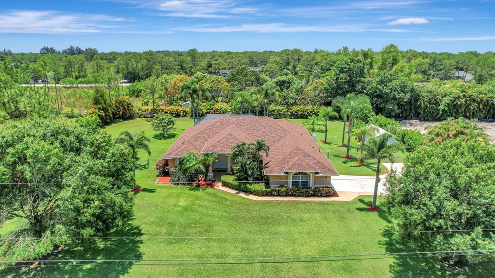 Unit for sale at 12684 70th Place N, The Acreage, FL 33412