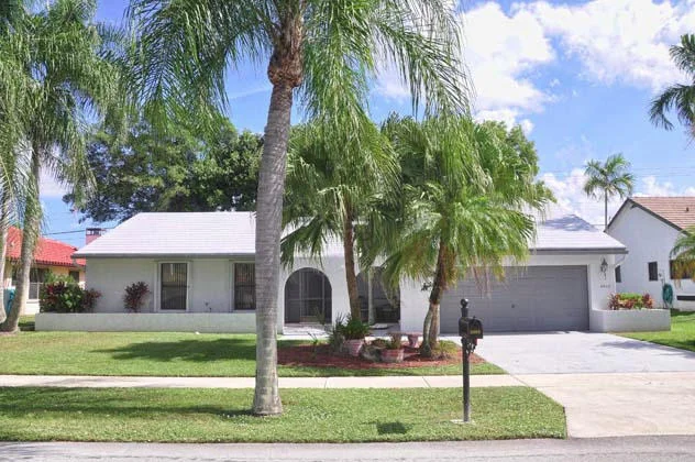 Unit for sale at 2502 SW 23rd Cranbrook Drive, Boynton Beach, FL 33436