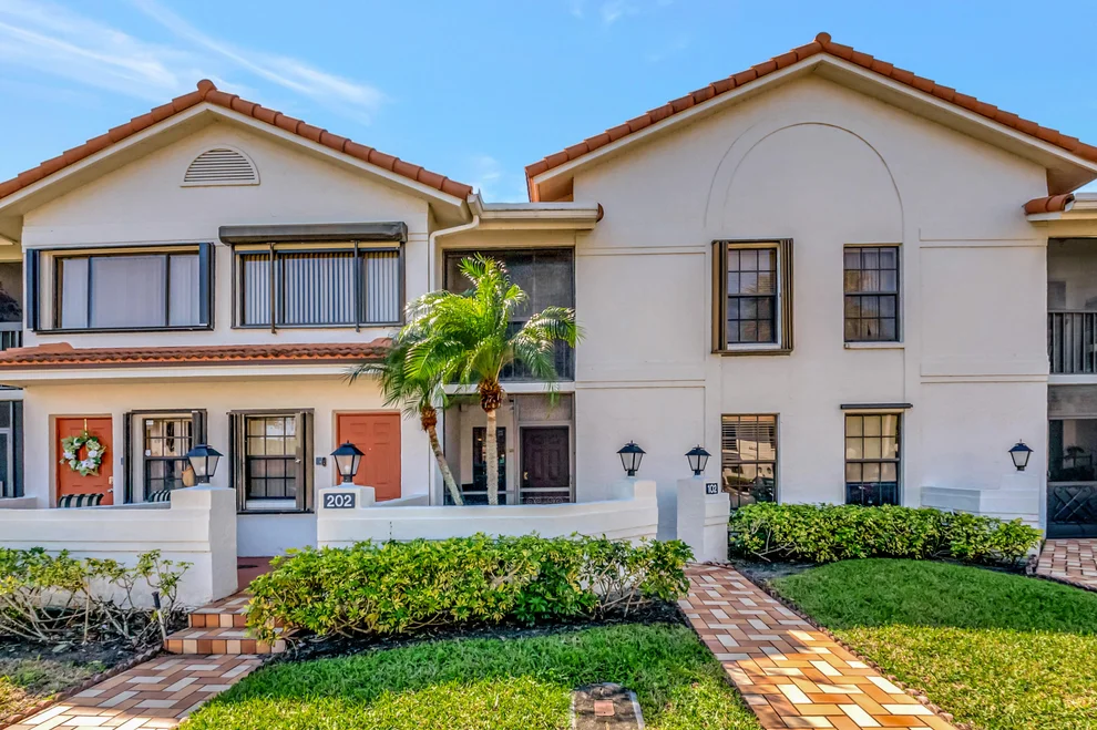 Unit for sale at 9712 Pavarotti Terrace, Boynton Beach, FL 33437
