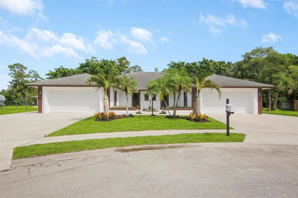 Unit for sale at 614 Santa Clara Trail, Wellington, FL 33414