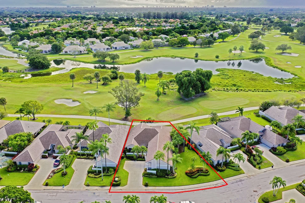 Unit for sale at 124 Coventry Place, Palm Beach Gardens, FL 33418