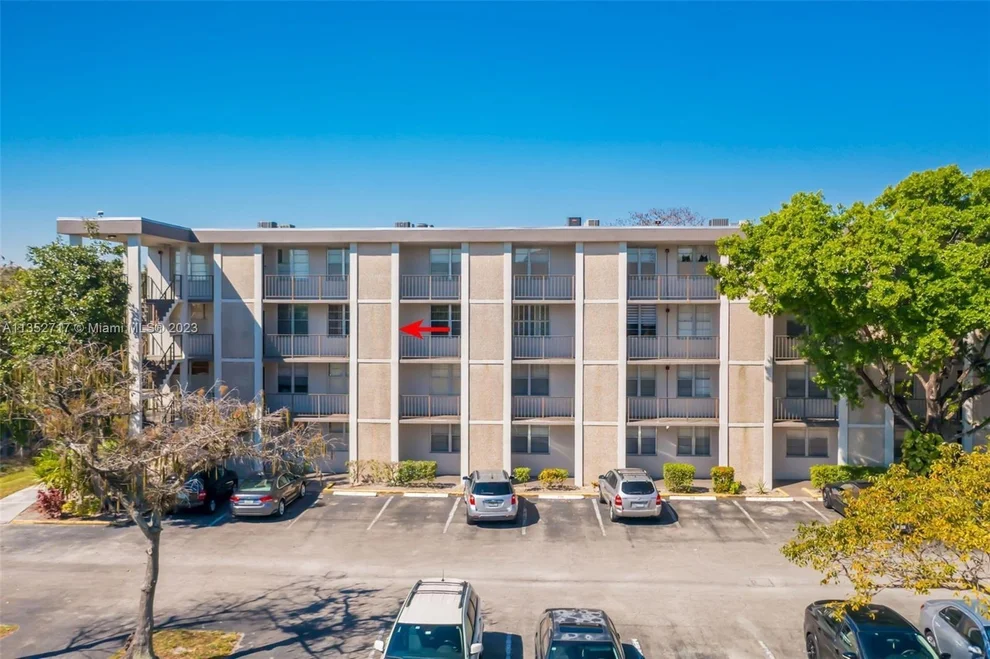 Unit for sale at 4850 NW 29th Court, Lauderdale Lakes, FL 33313