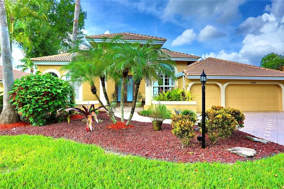 Unit for sale at 6621 NW 99th Avenue, Parkland, FL 33076