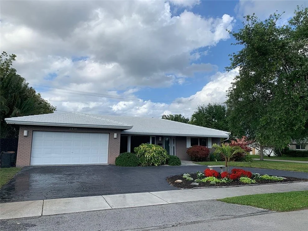 Unit for sale at 2841 NE 45th Street, Lighthouse Point, FL 33064