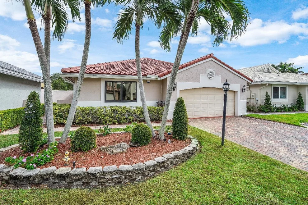 Unit for sale at 6100 Manchester Lane, Davie, FL 33331