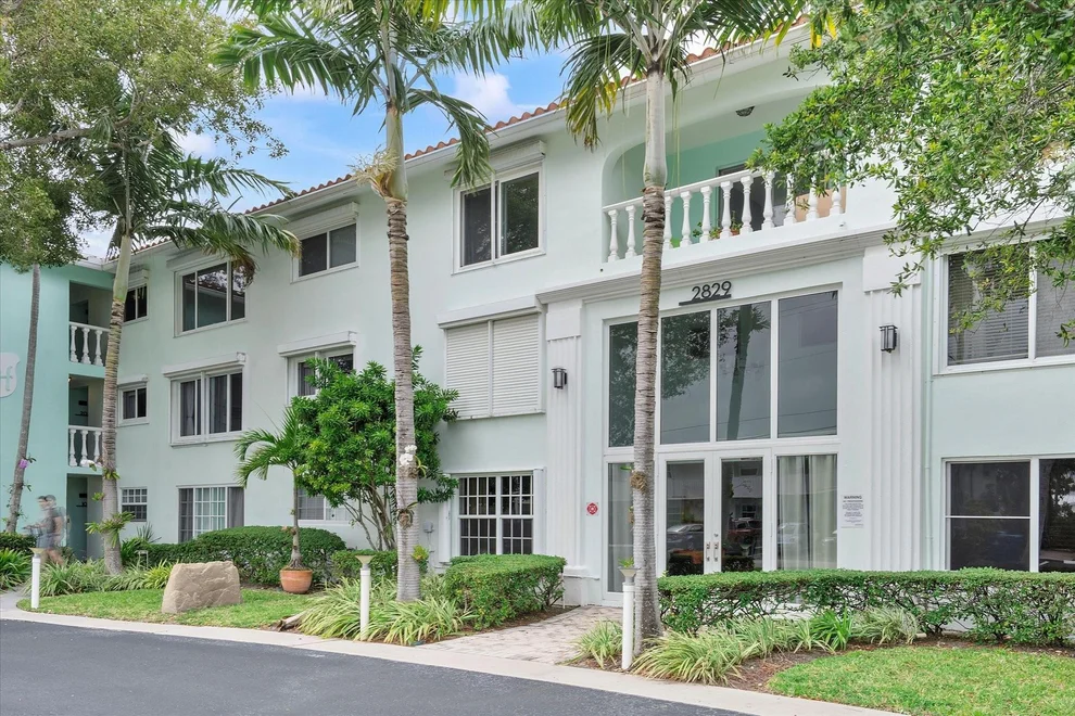 Unit for sale at 2829 NE 30th Street, Fort Lauderdale, FL 33306