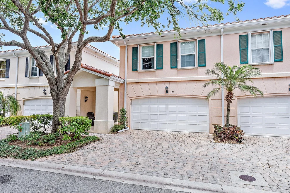 Unit for sale at 31 Oakland Court, Tequesta, FL 33469