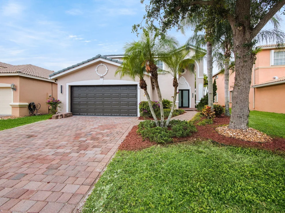 Unit for sale at 7285 Via Luria, Lake Worth, FL 33467