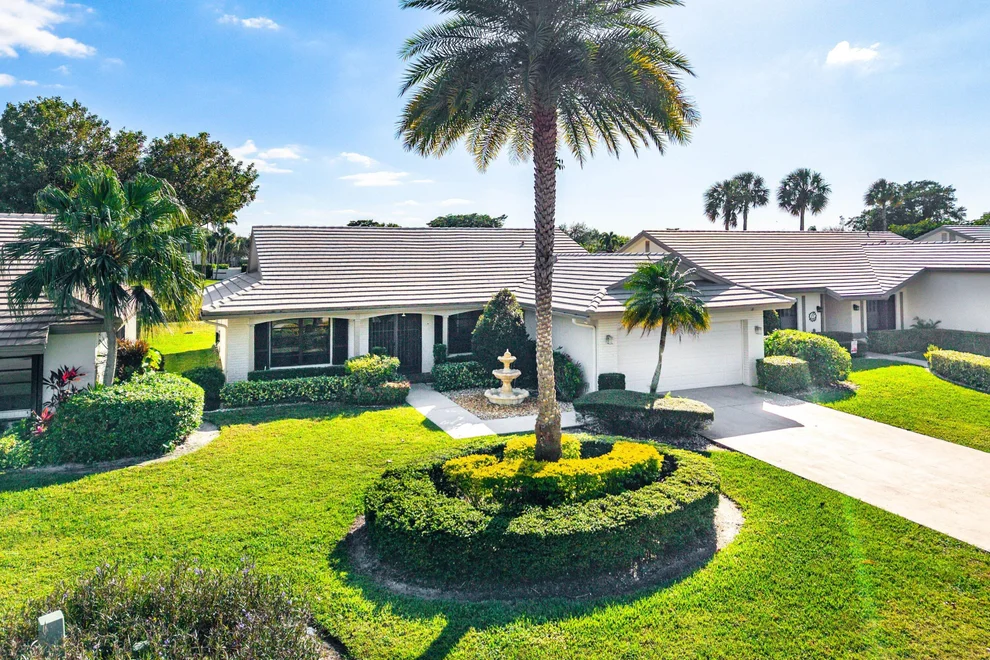 Unit for sale at 6426 Casabella Lane, Boca Raton, FL 33433