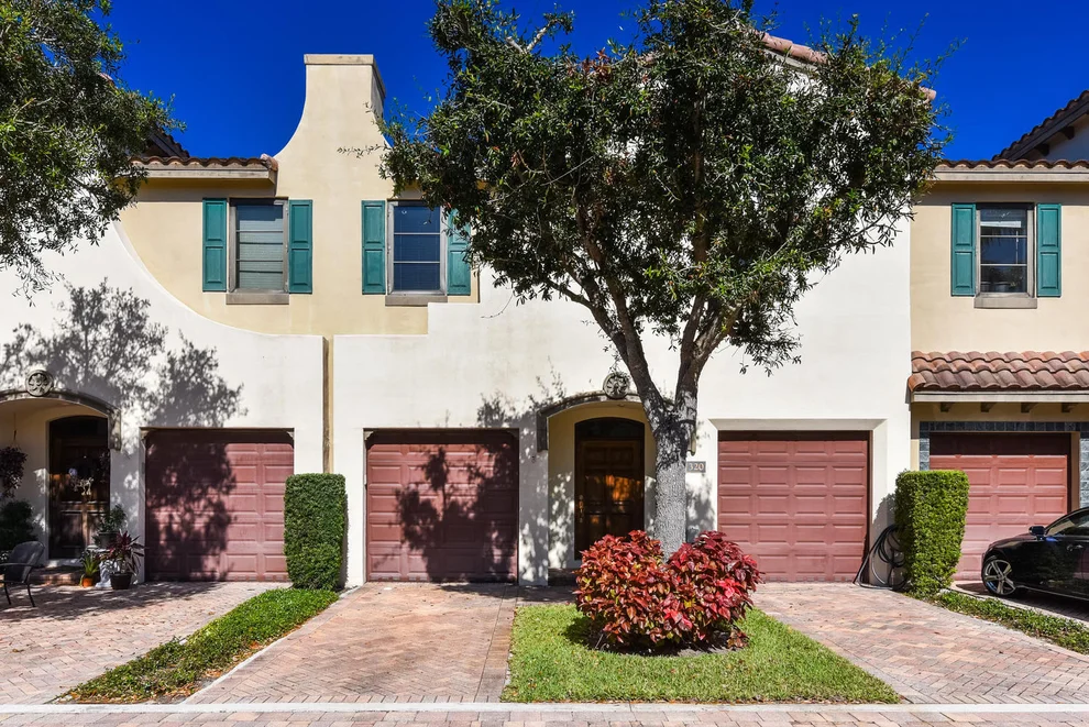 Unit for sale at 320 Via Villagio, Hypoluxo, FL 33462