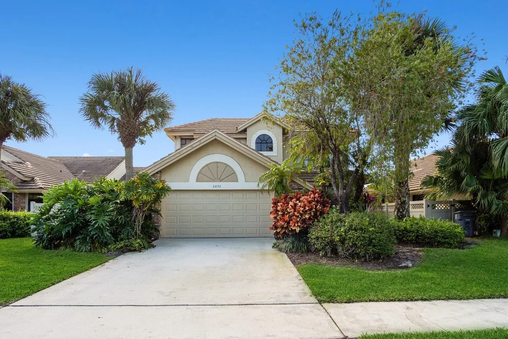 Unit for sale at 6892 Bitterbush Place, Boynton Beach, FL 33472