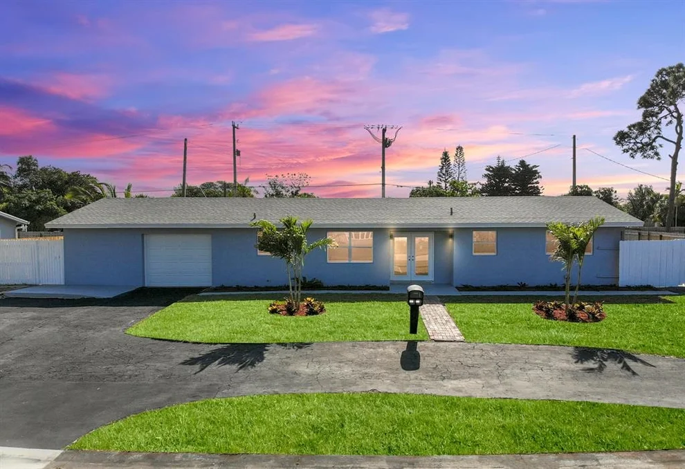 Unit for sale at 930 Woodland Avenue, Haverhill, FL 33415