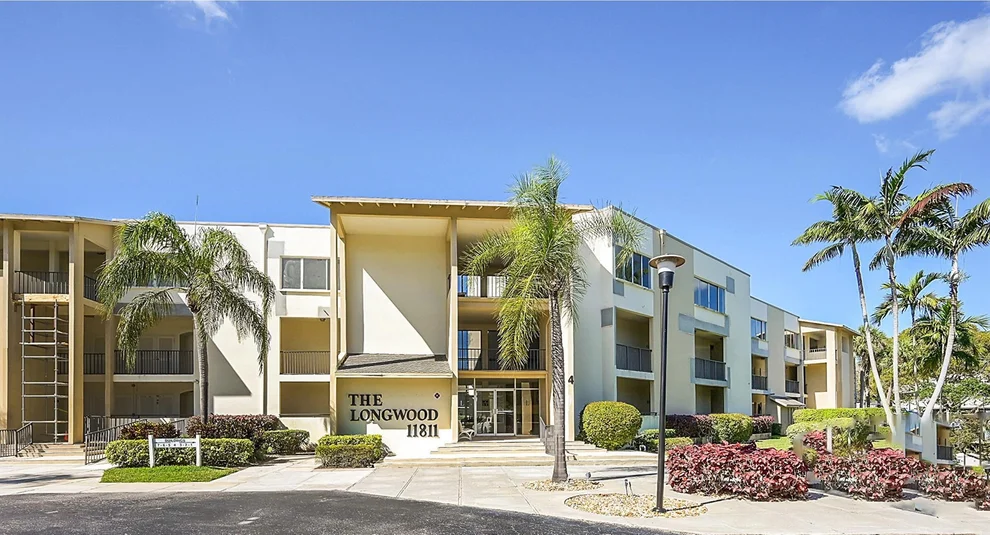 Unit for sale at 11811 Avenue Of The Pga, Palm Beach Gardens, FL 33418