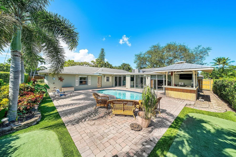 Unit for sale at 4298 Magnolia Street, Palm Beach Gardens, FL 33418