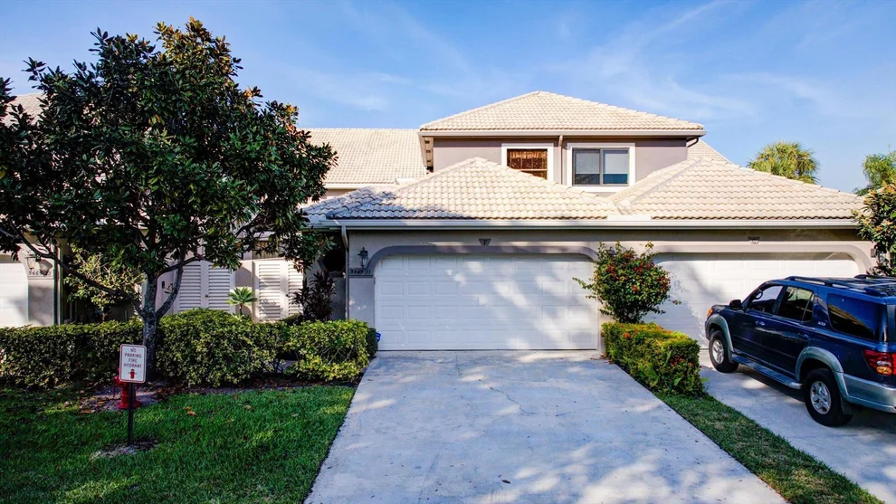 Unit for sale at 5465 Monterey Circle, Delray Beach, FL 33484