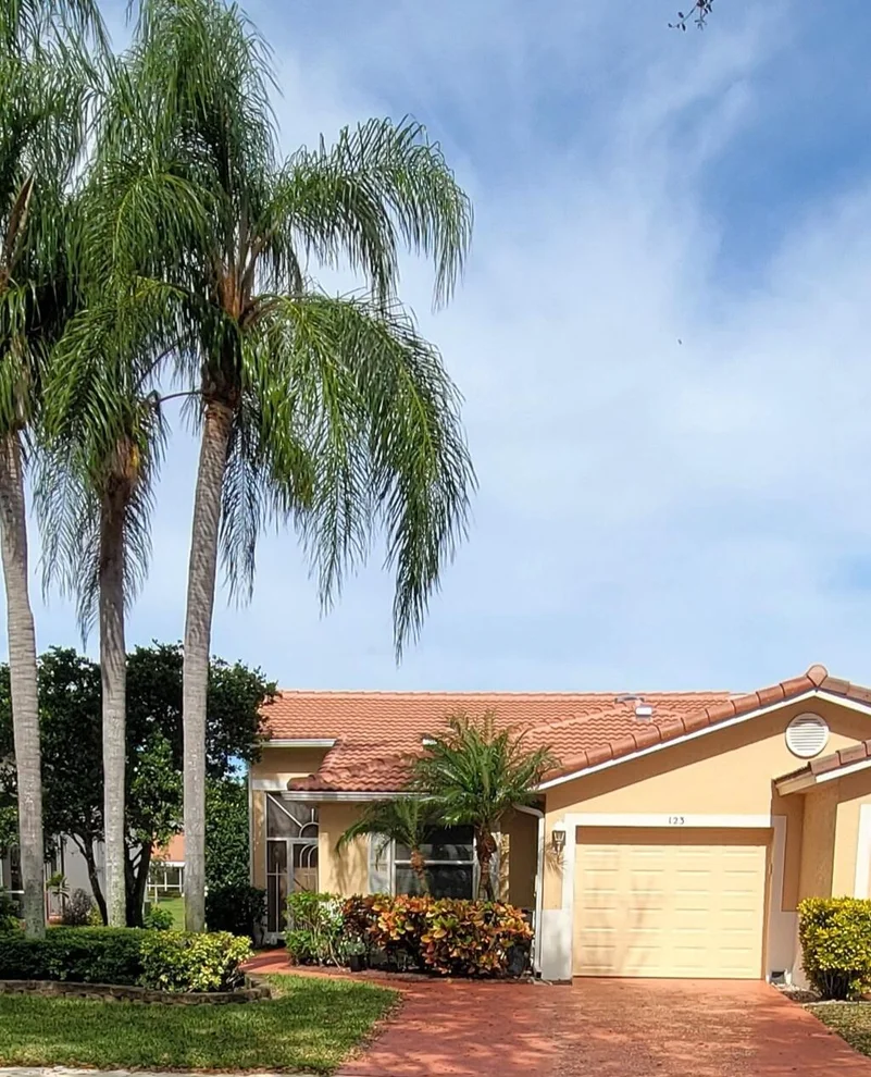 Unit for sale at 123 Sausalito Drive, Boynton Beach, FL 33436