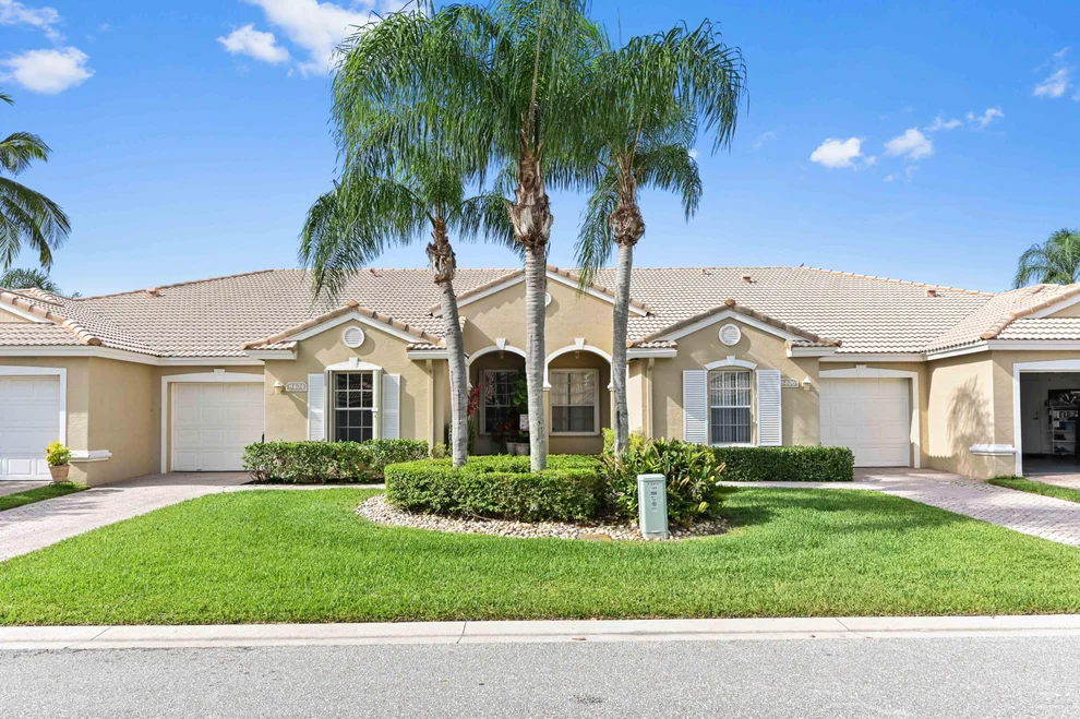 Unit for sale at 8404 Long Bay, West Palm Beach, FL 33411