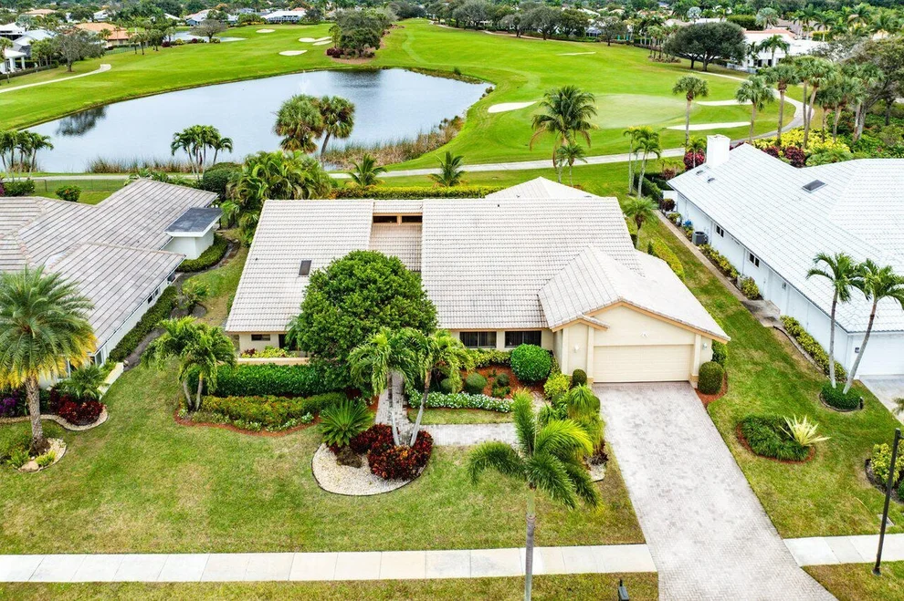 Unit for sale at 4887 Bocaire Boulevard, Boca Raton, FL 33487